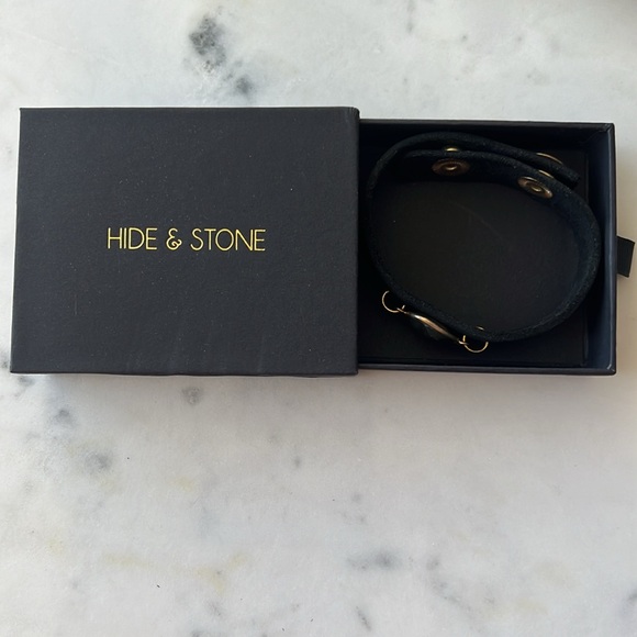 Black Leather Bracelet with Labrodite Gemstone NWOT - Picture 6 of 11